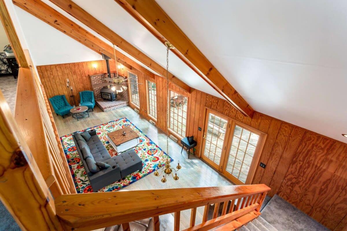 Huge Cabin W Hot Tub, Deck, Grill, Fire Pit, Wifi Berkeley Springs Exterior foto